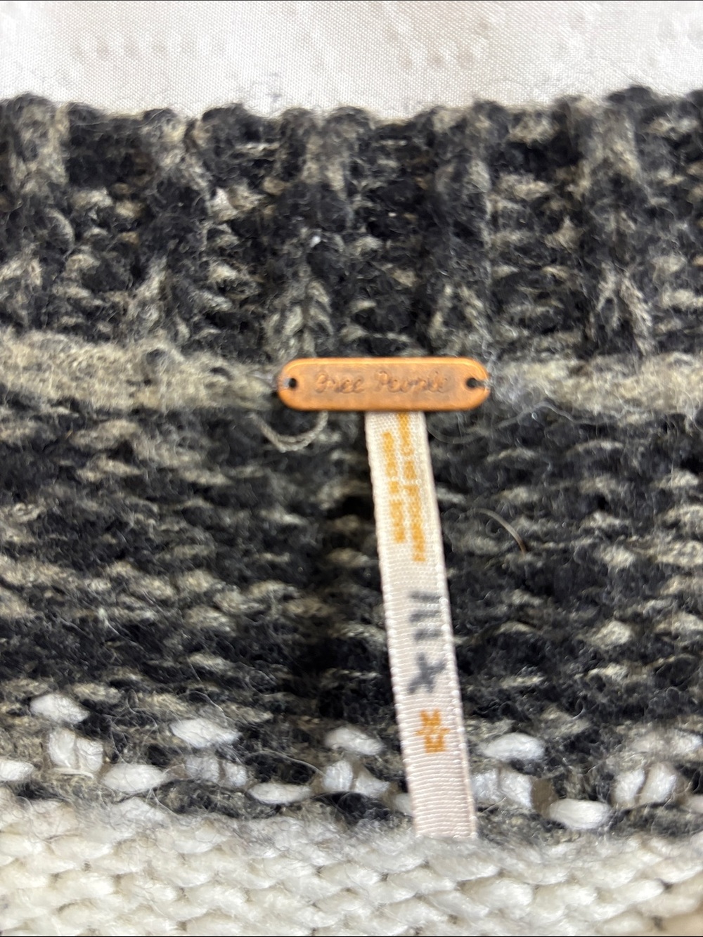Free People Alpine Pullover cropped sweater - Picture 4 of 7